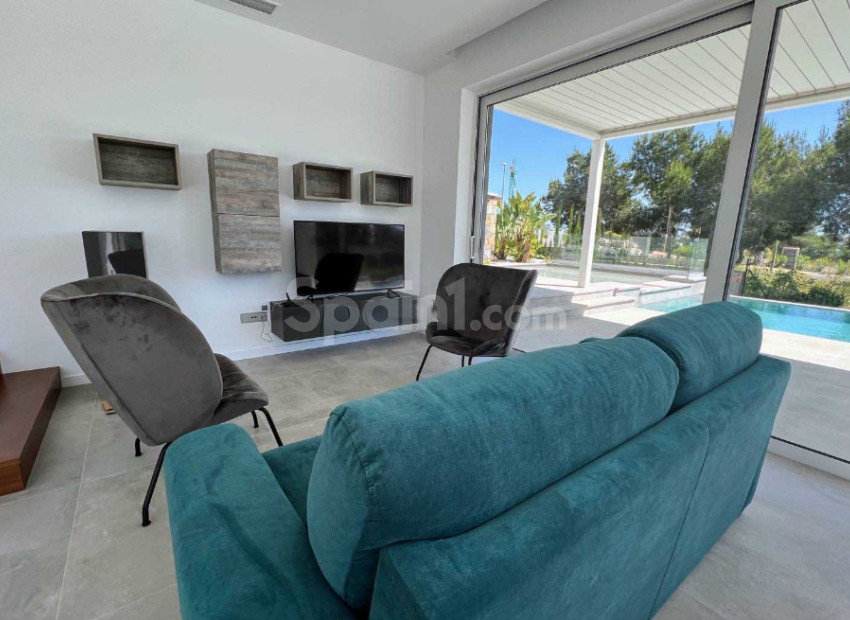 Resale - Villa -
Las Colinas - Las Colinas Golf