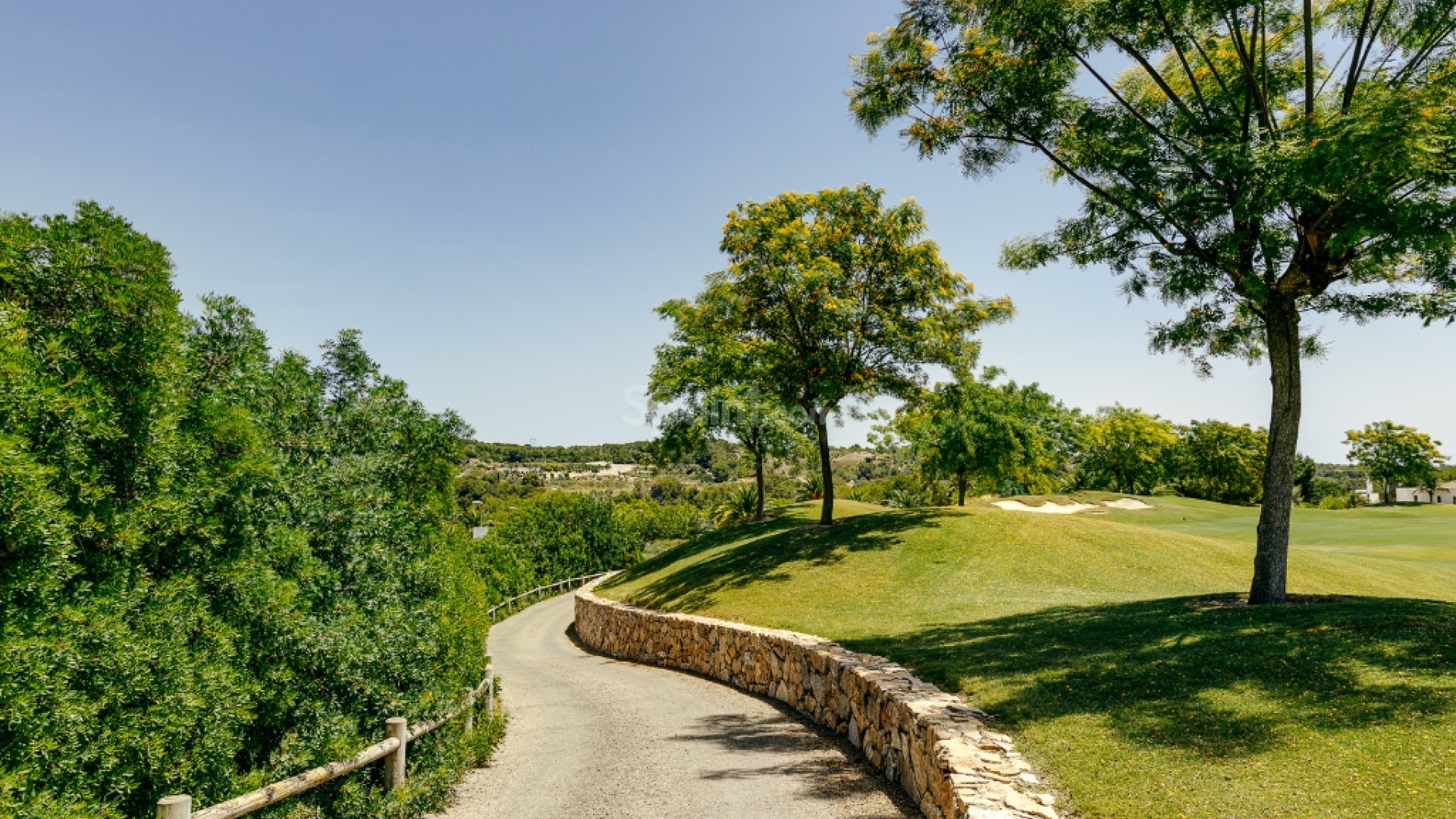 Resale - Villa -
Las Colinas - Las Colinas Golf