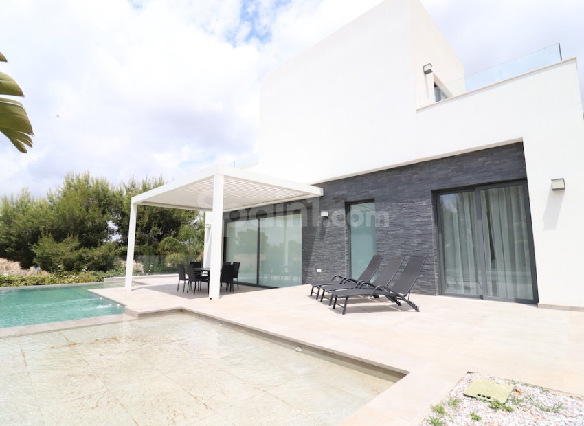 Resale - Villa -
Las Colinas - Las Colinas Golf