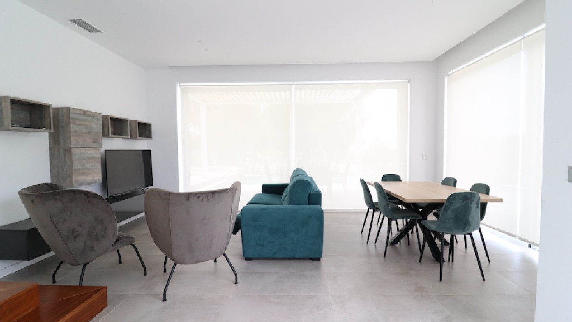 Resale - Villa -
Las Colinas - Las Colinas Golf