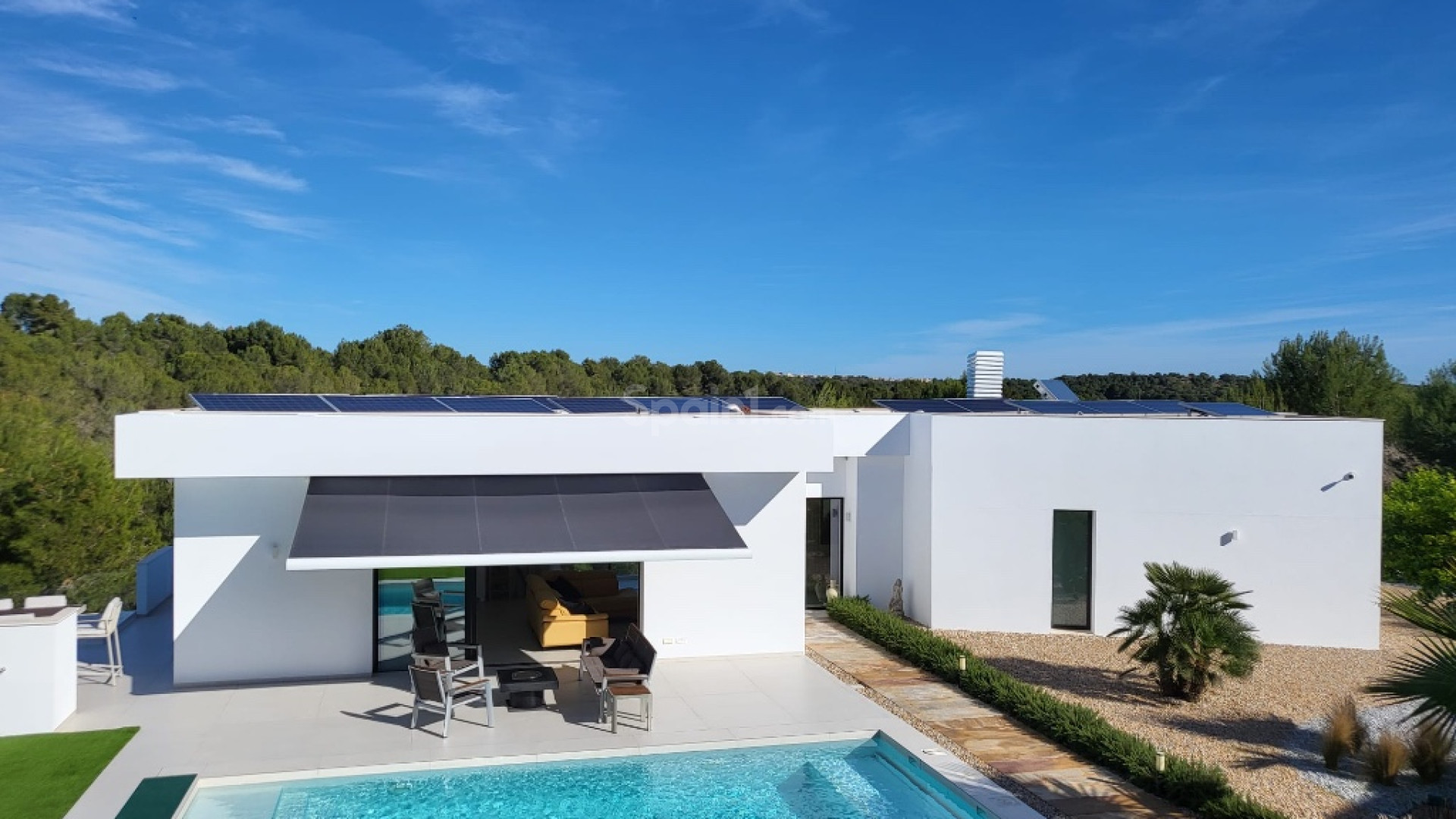 Resale - Villa -
Las Colinas - Las Colinas Golf