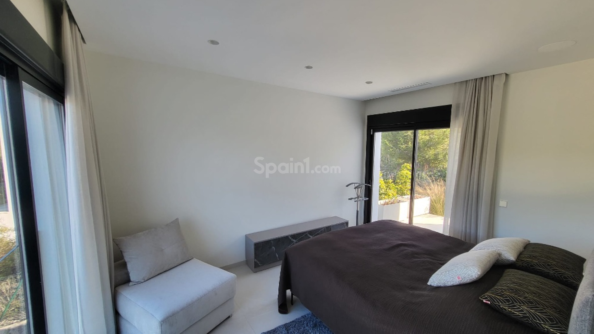 Resale - Villa -
Las Colinas - Las Colinas Golf