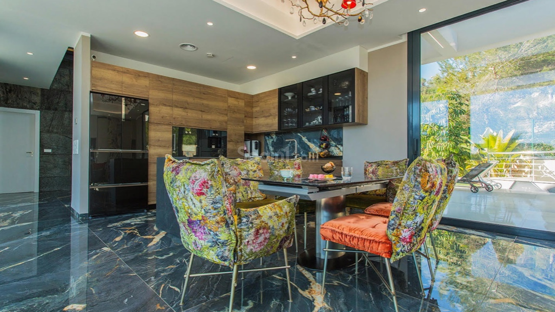 Resale - Villa -
Las Colinas - Las Colinas Golf