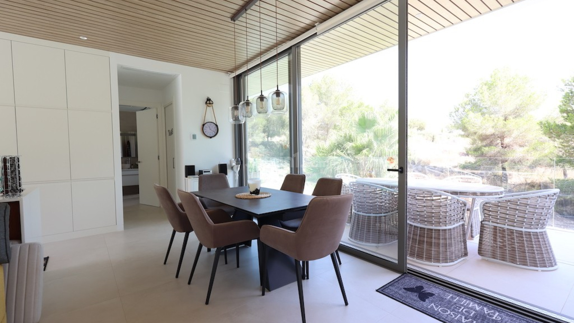 Resale - Villa -
Las Colinas - Las Colinas Golf