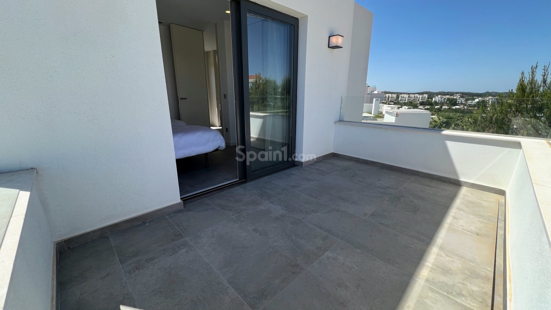 Resale - Villa -
Las Colinas