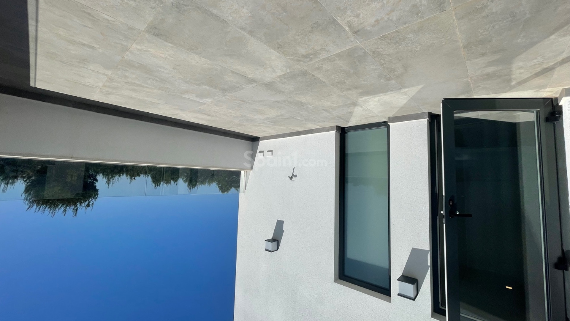Resale - Villa -
Las Colinas