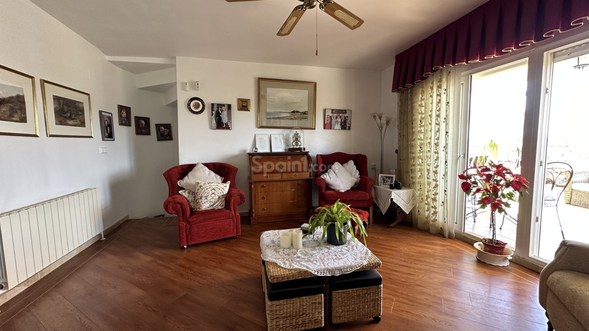 Resale - Villa -
Las Ramblas