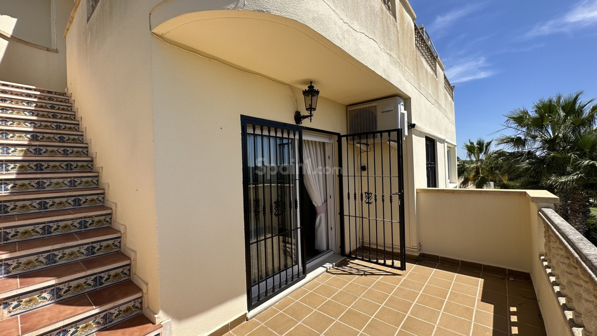 Resale - Villa -
Las Ramblas