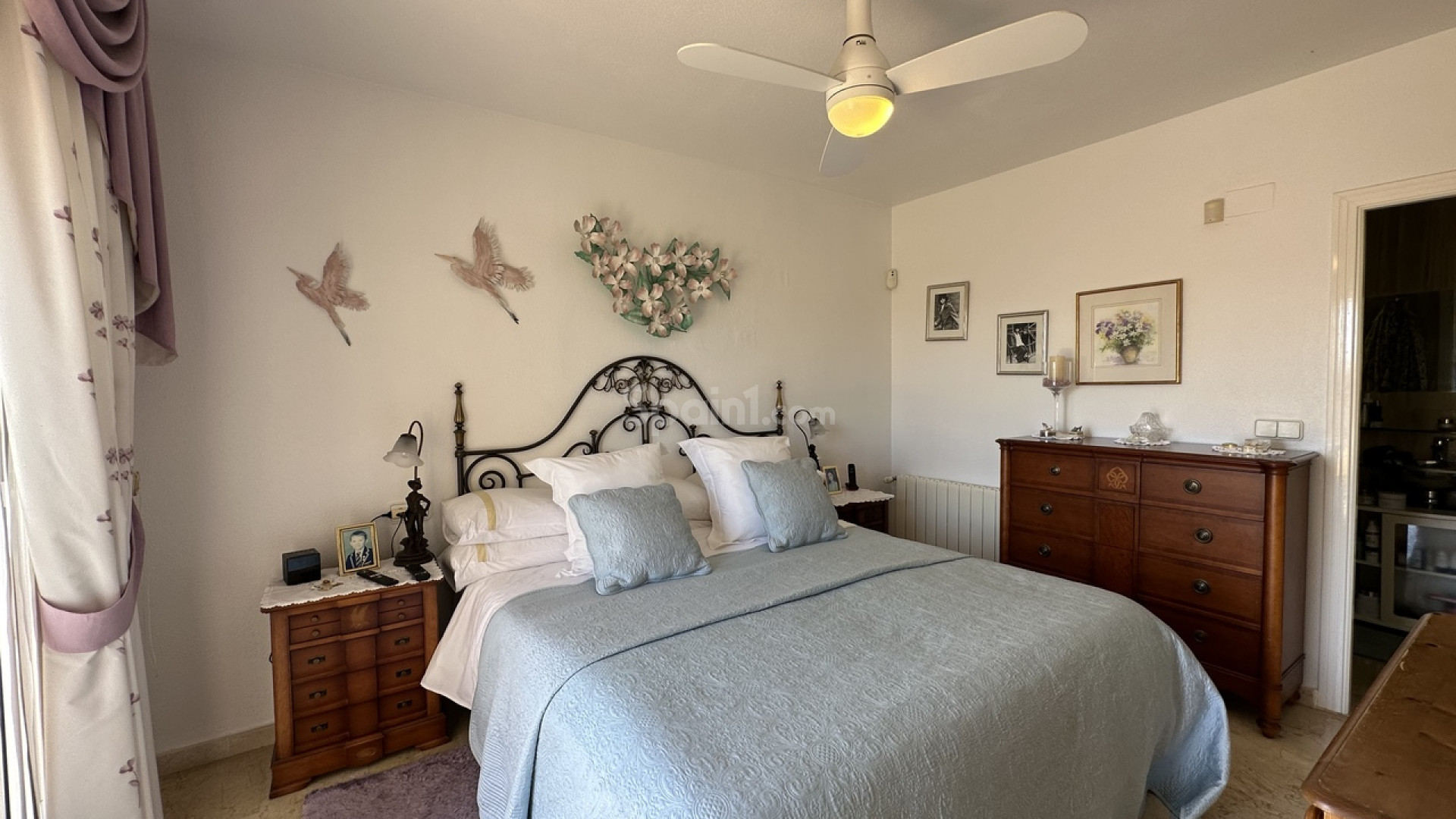 Resale - Villa -
Las Ramblas