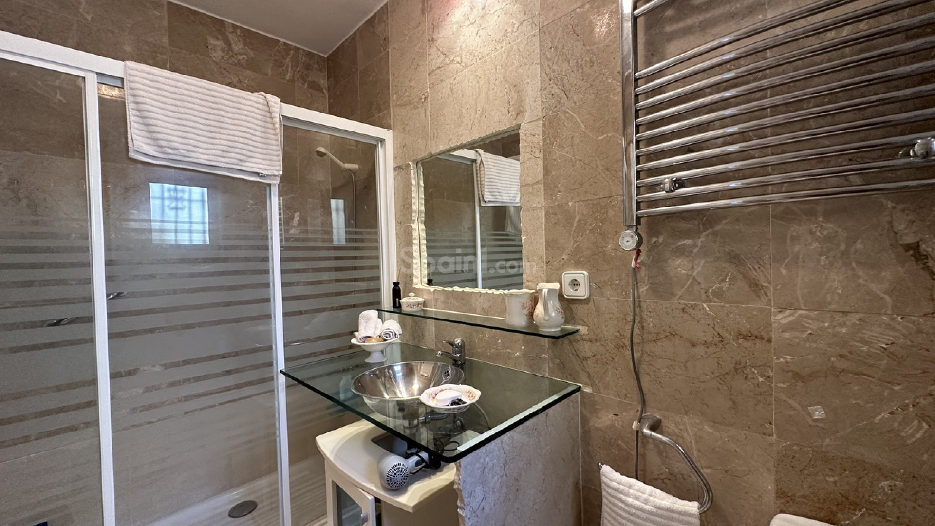 Resale - Villa -
Las Ramblas