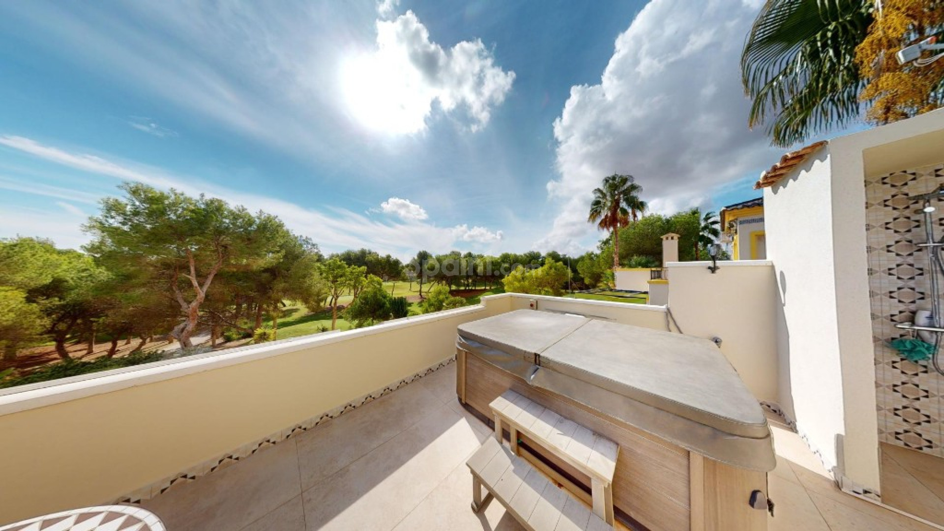 Resale - Villa -
Las Ramblas