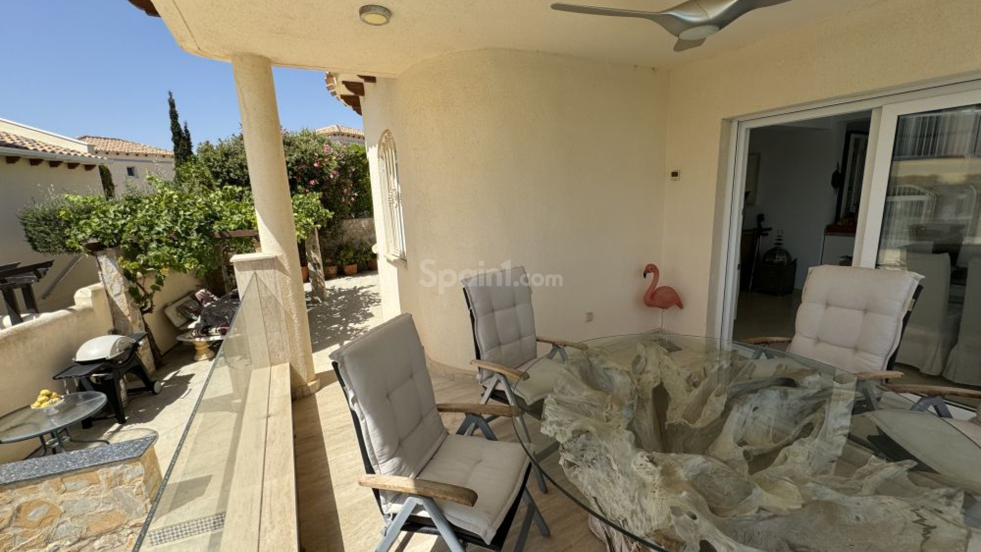 Resale - Villa -
Las Ramblas