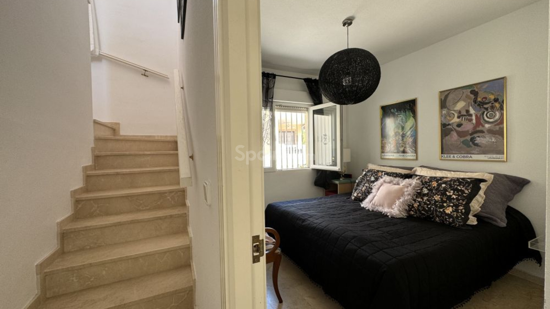 Resale - Villa -
Las Ramblas