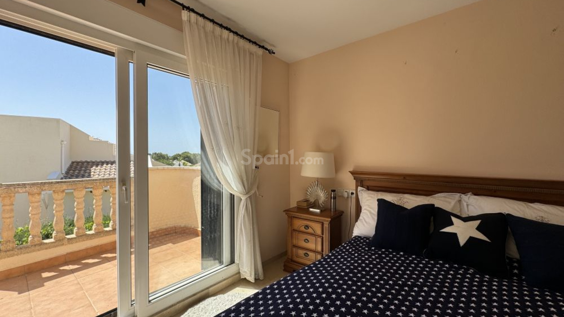 Resale - Villa -
Las Ramblas