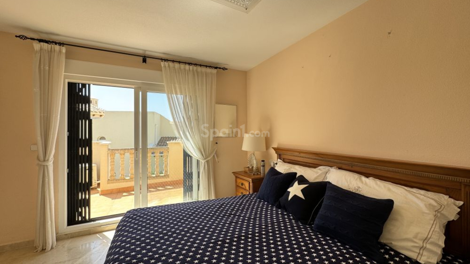 Resale - Villa -
Las Ramblas