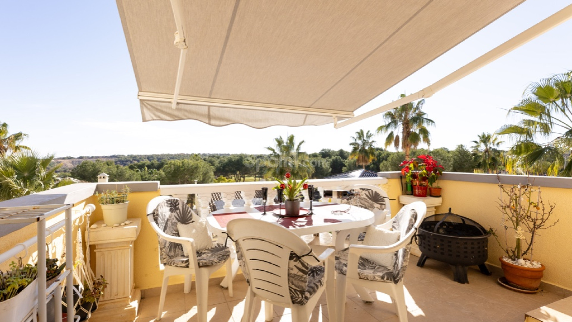 Resale - Villa -
Las Ramblas