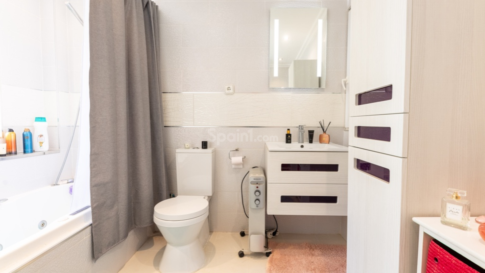 Resale - Villa -
Las Ramblas