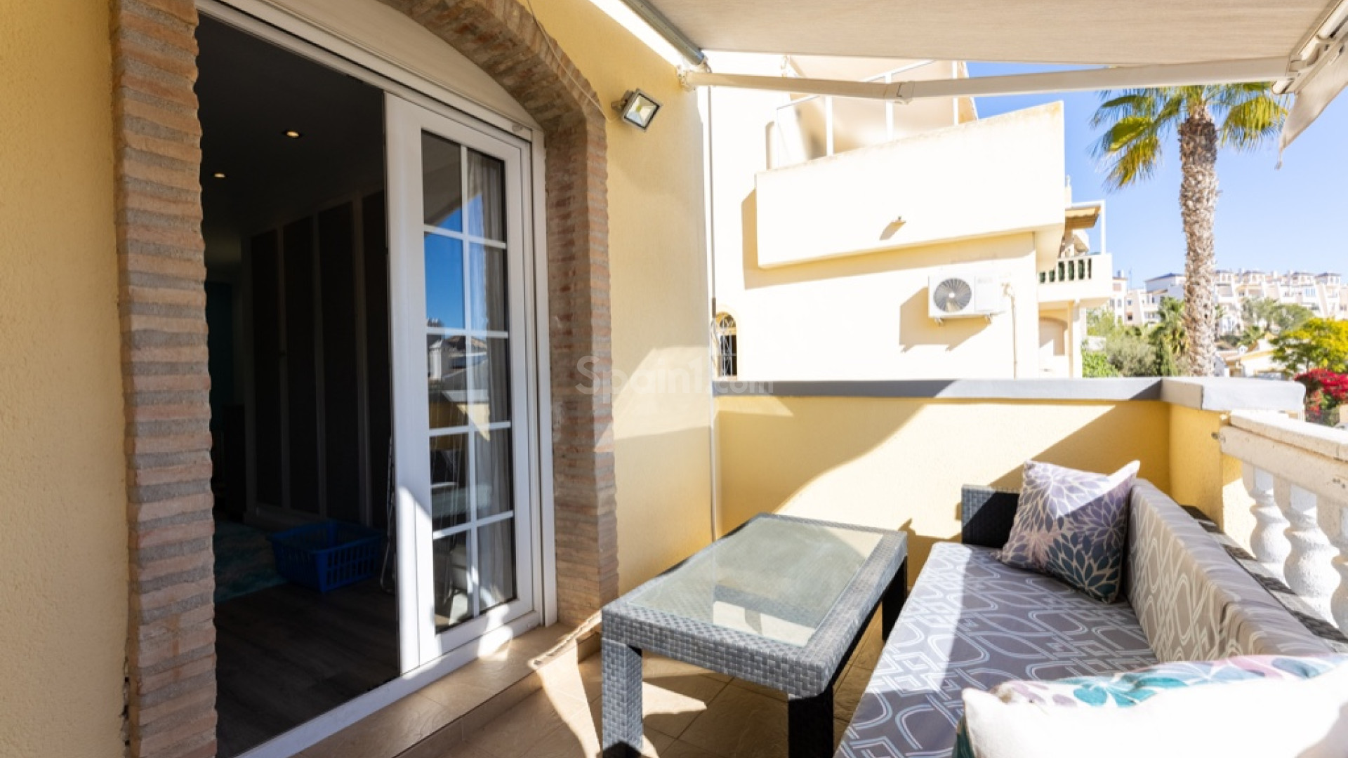 Resale - Villa -
Las Ramblas