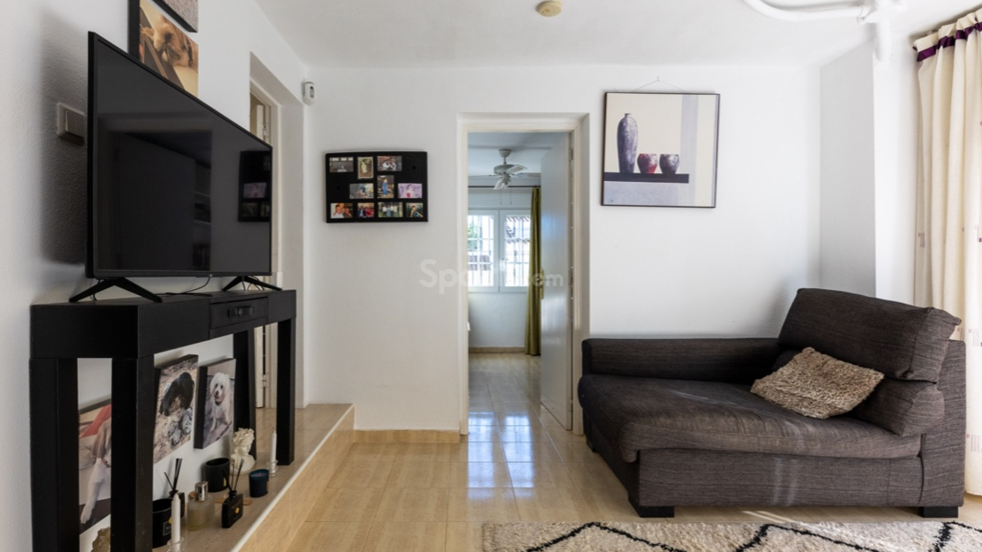 Resale - Villa -
Las Ramblas