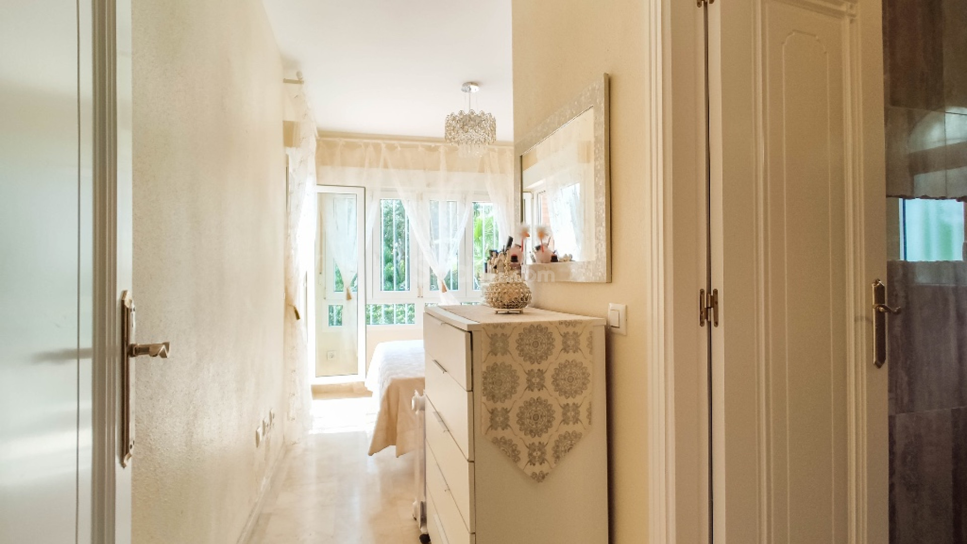 Resale - Villa -
Las Ramblas