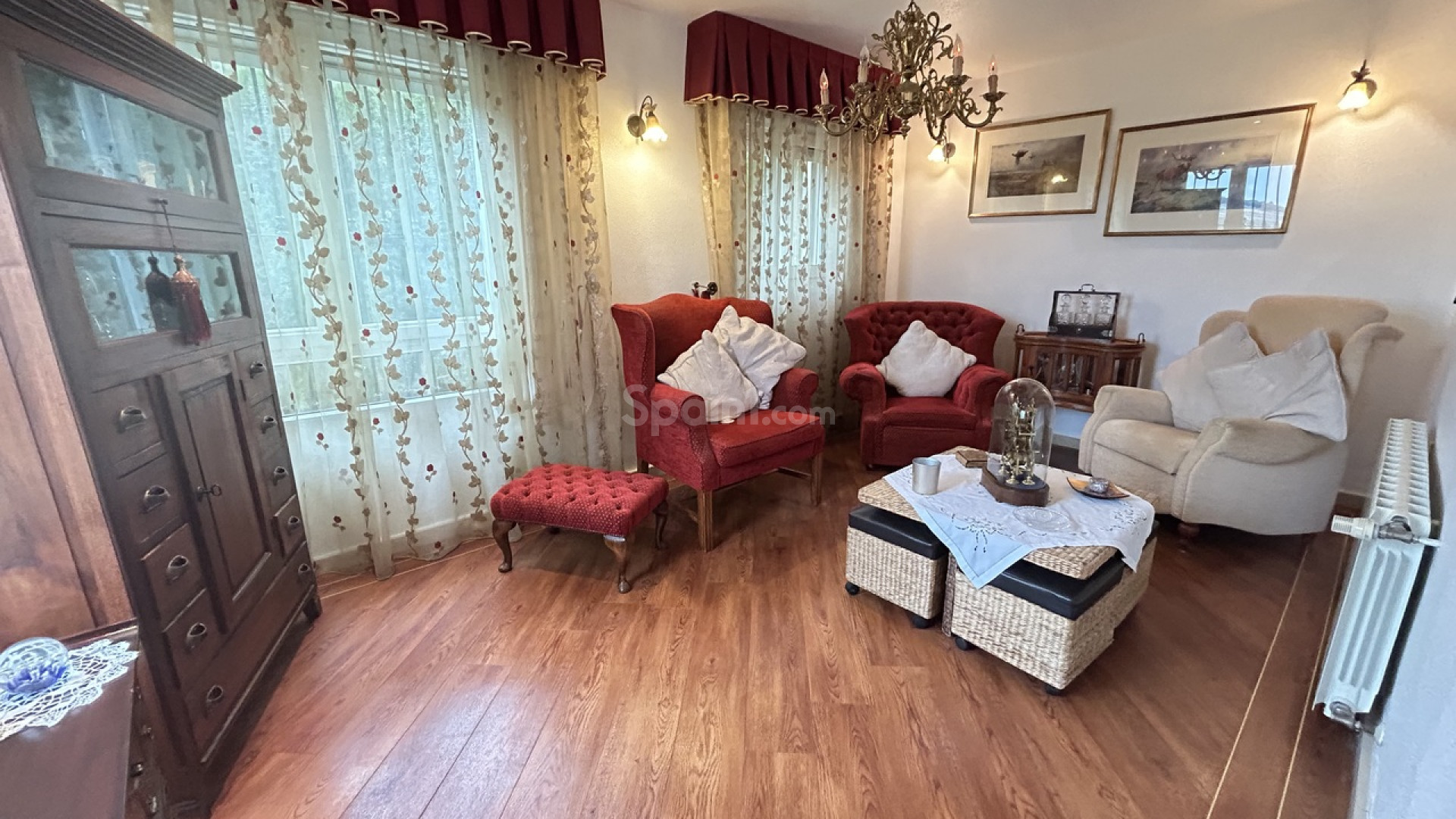 Resale - Villa -
Las Ramblas