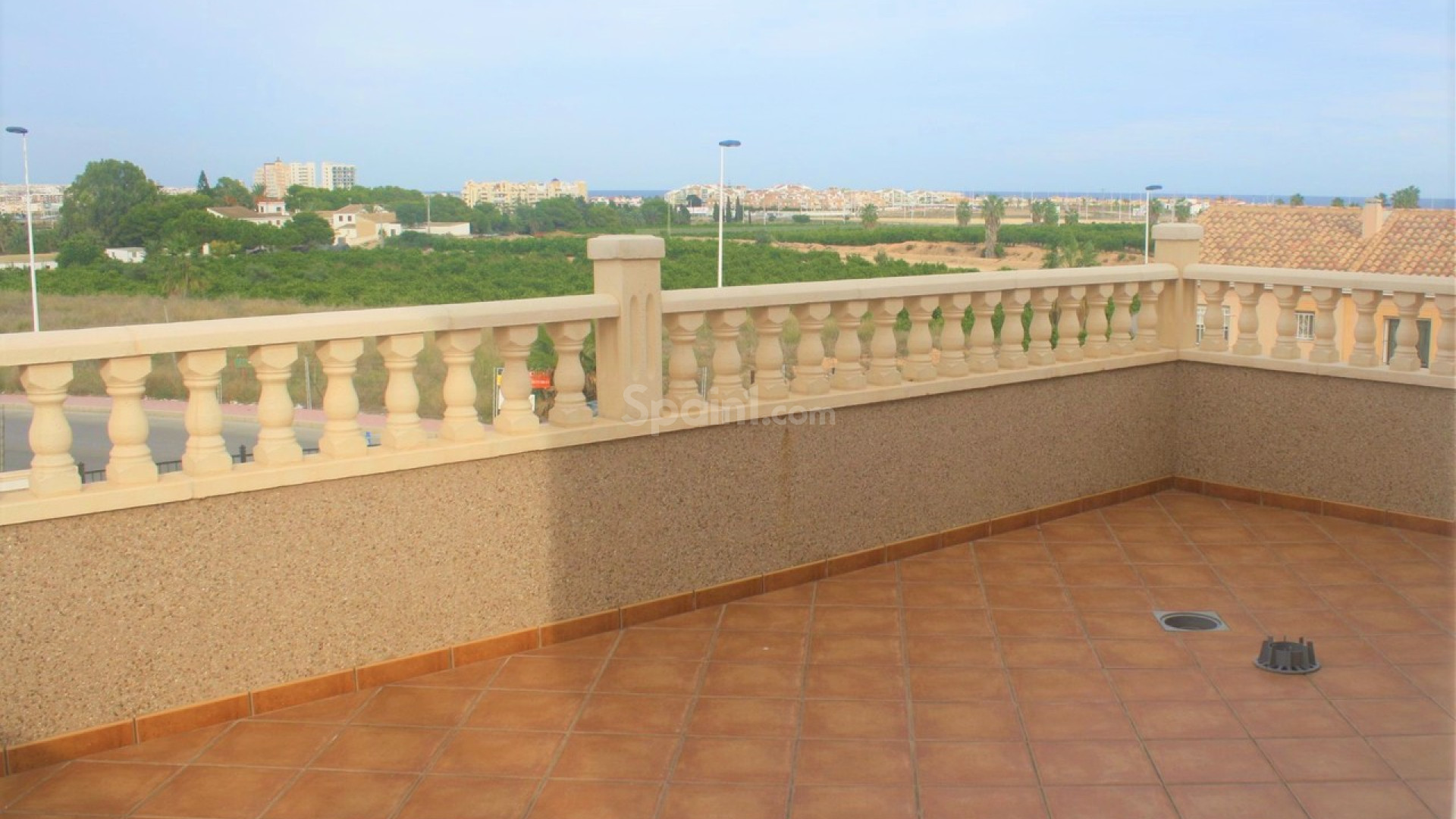 Resale - Villa -
Los Altos