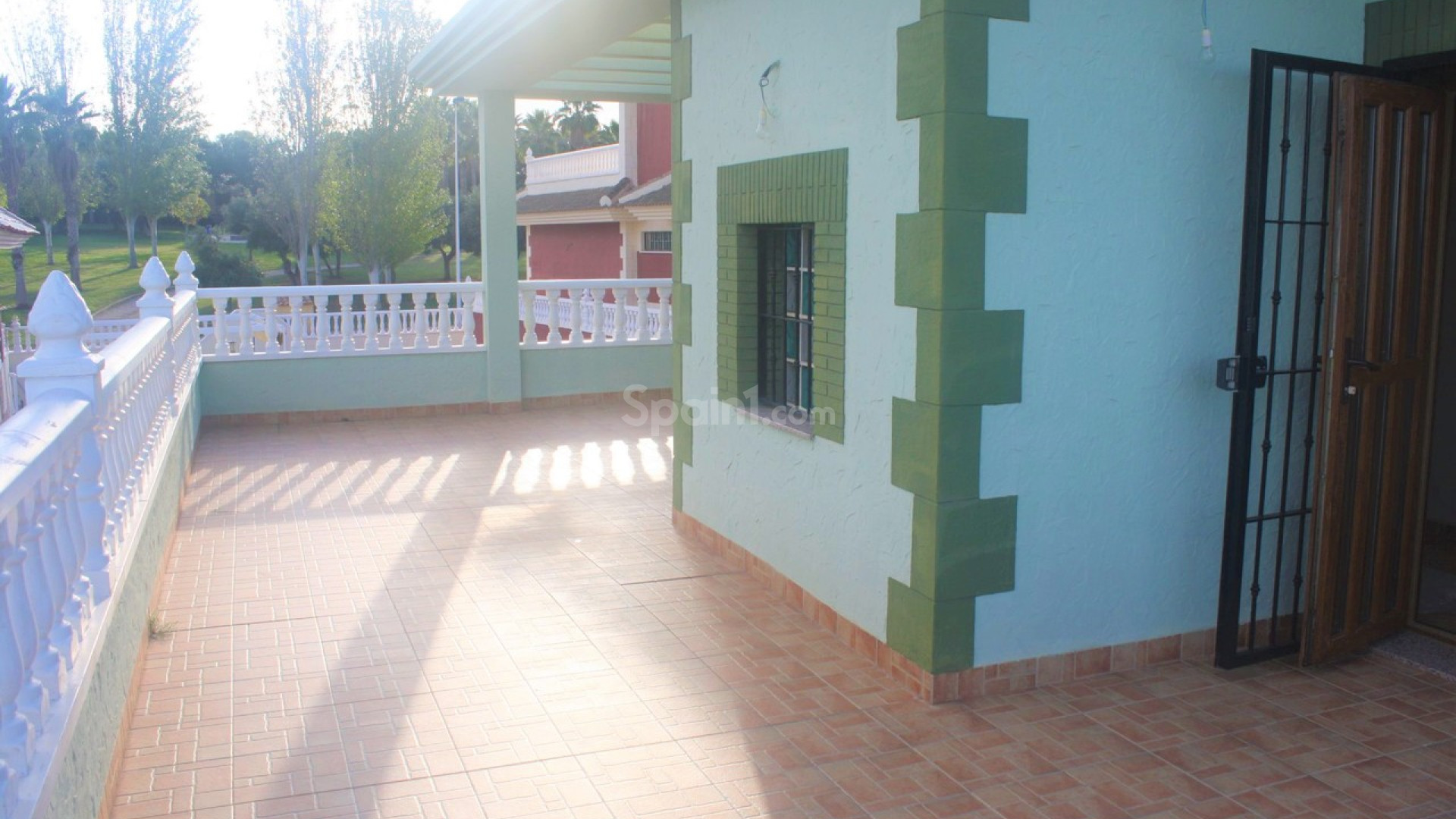 Resale - Villa -
Los Altos