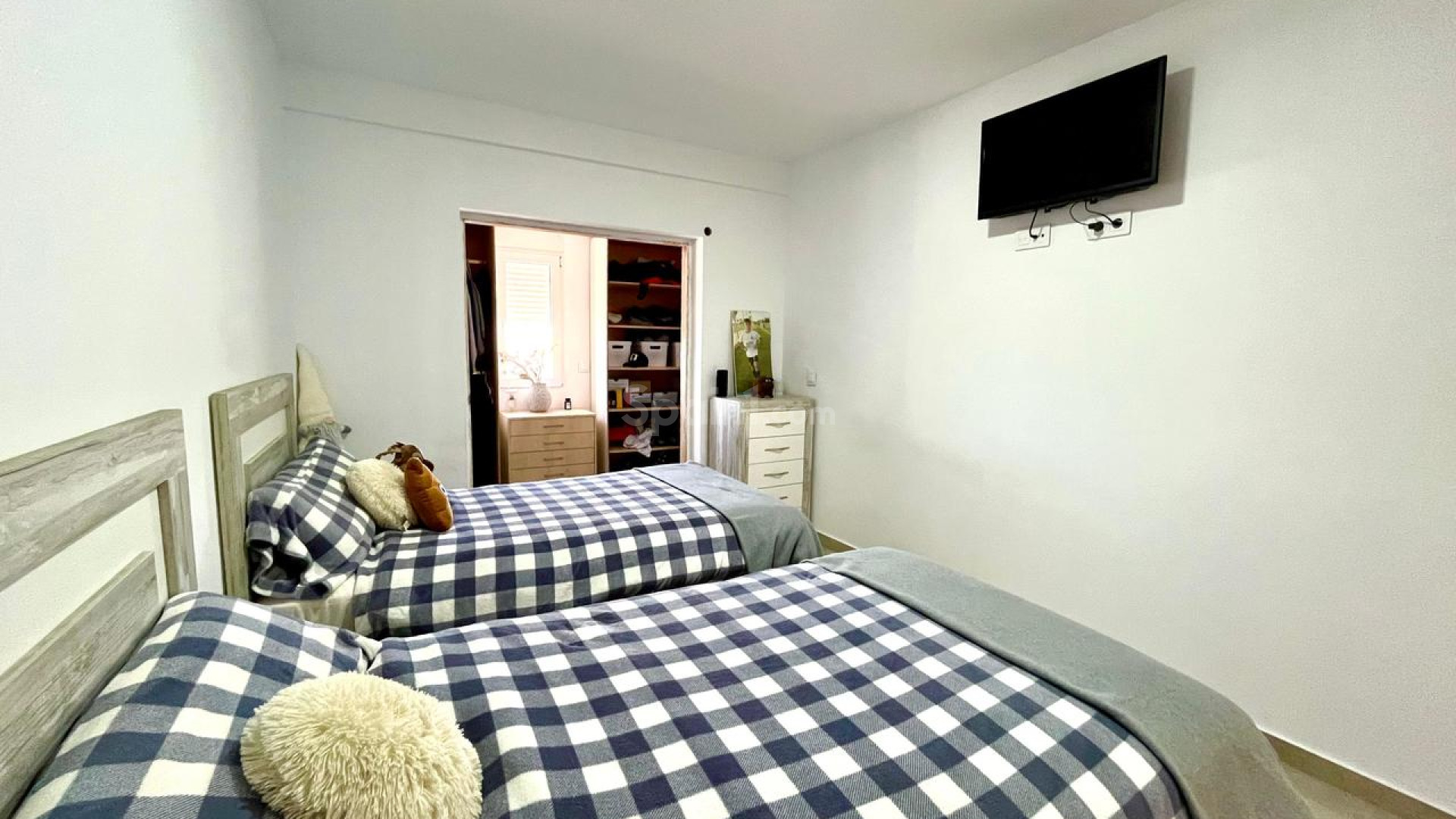 Resale - Villa -
Los Balcones
