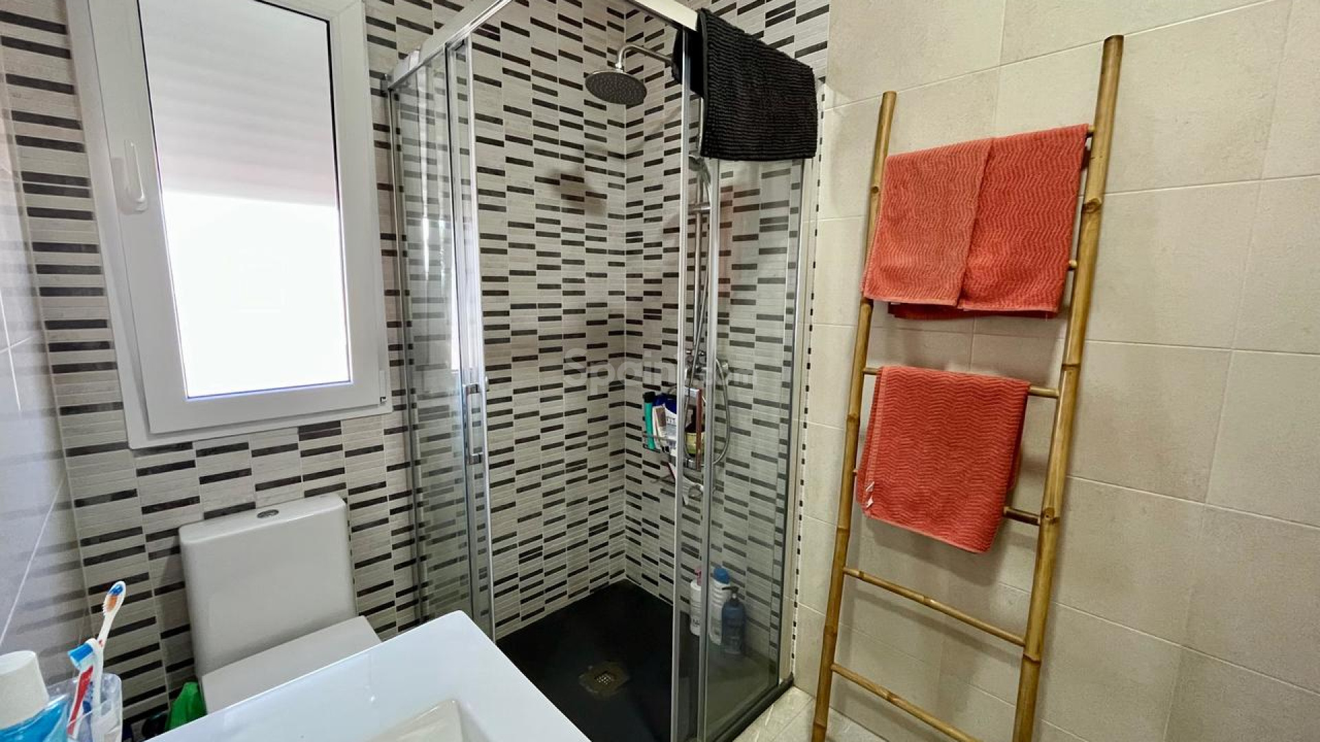 Resale - Villa -
Los Balcones