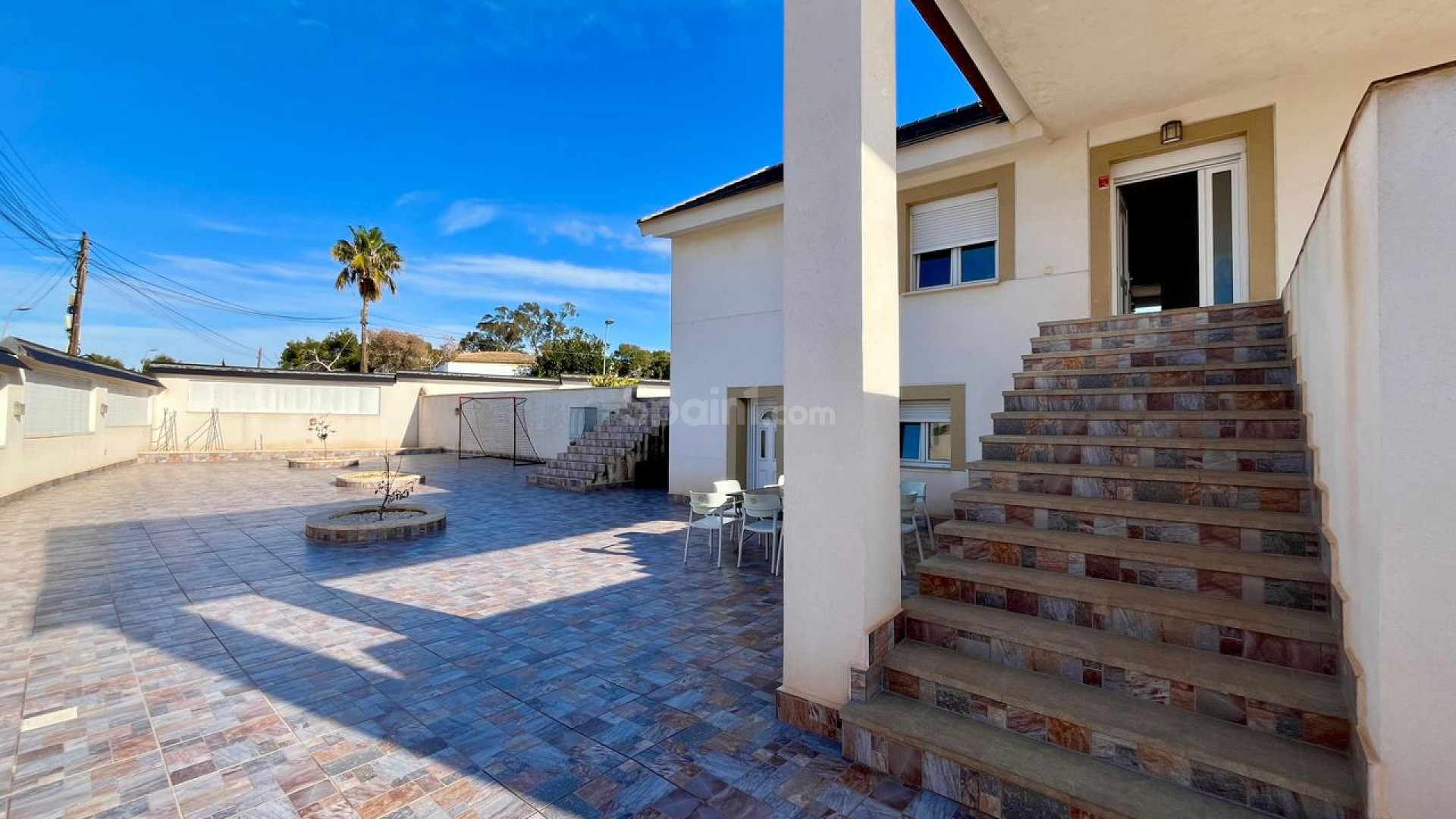 Resale - Villa -
Los Balcones