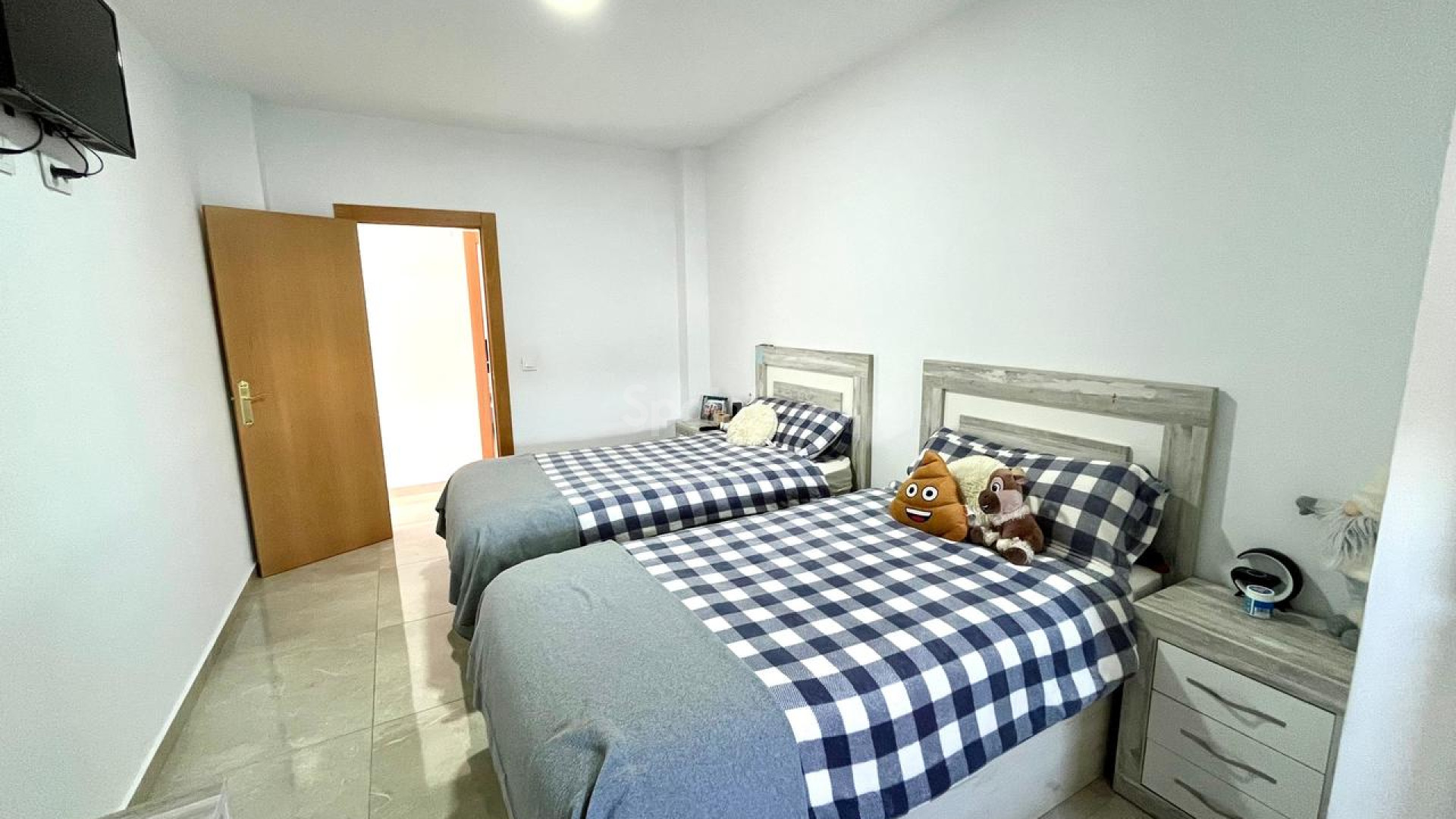 Resale - Villa -
Los Balcones