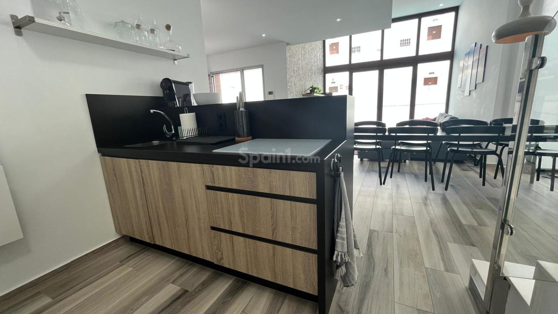 Resale - Villa -
Los Balcones