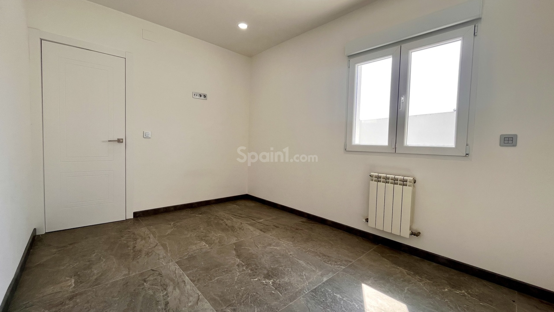 Resale - Villa -
Los Balcones