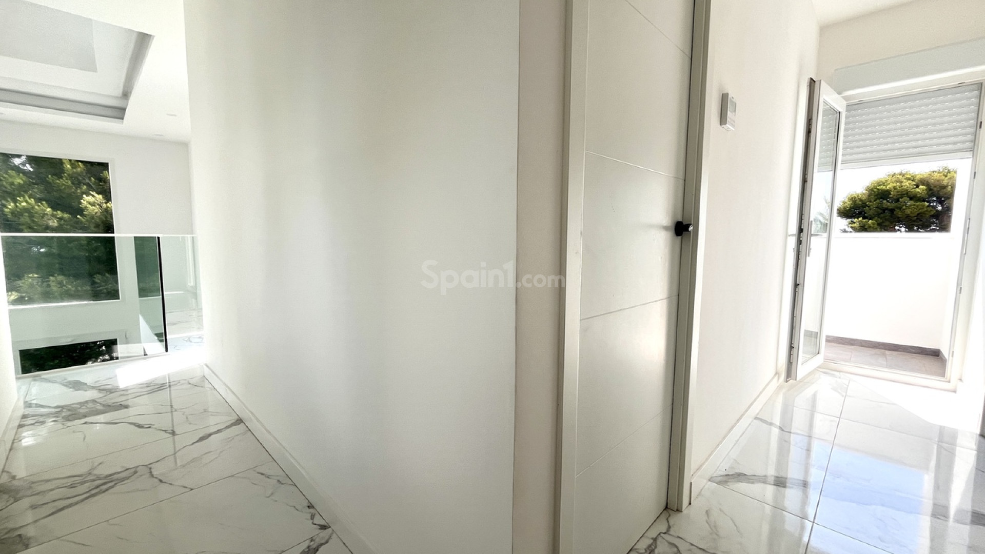 Resale - Villa -
Los Balcones