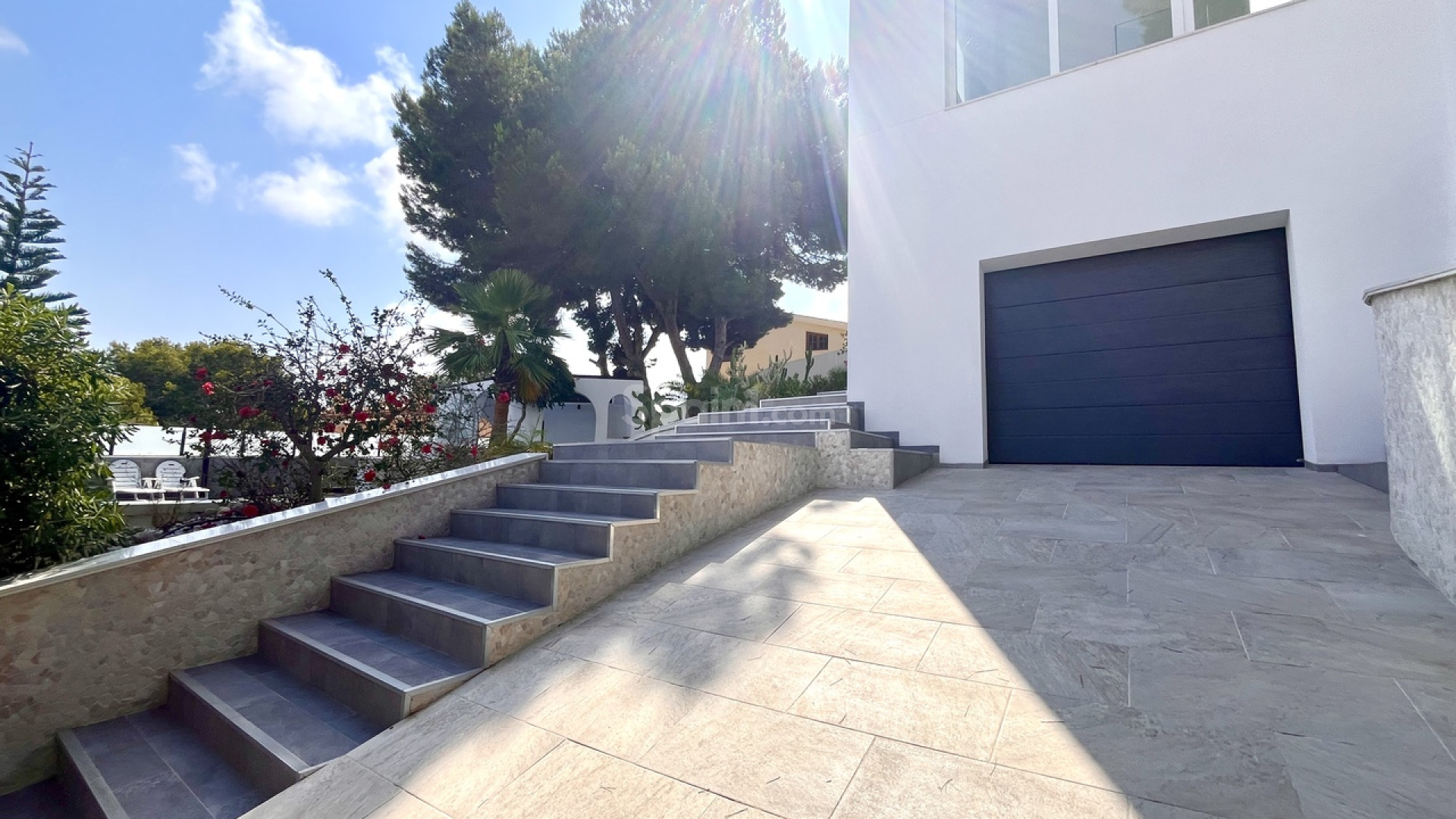 Resale - Villa -
Los Balcones