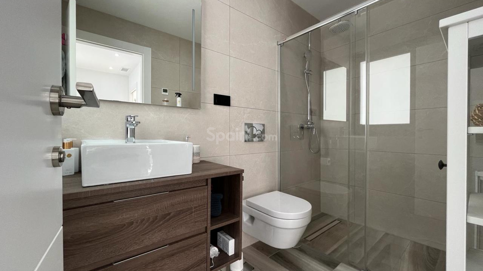 Resale - Villa -
Los Balcones