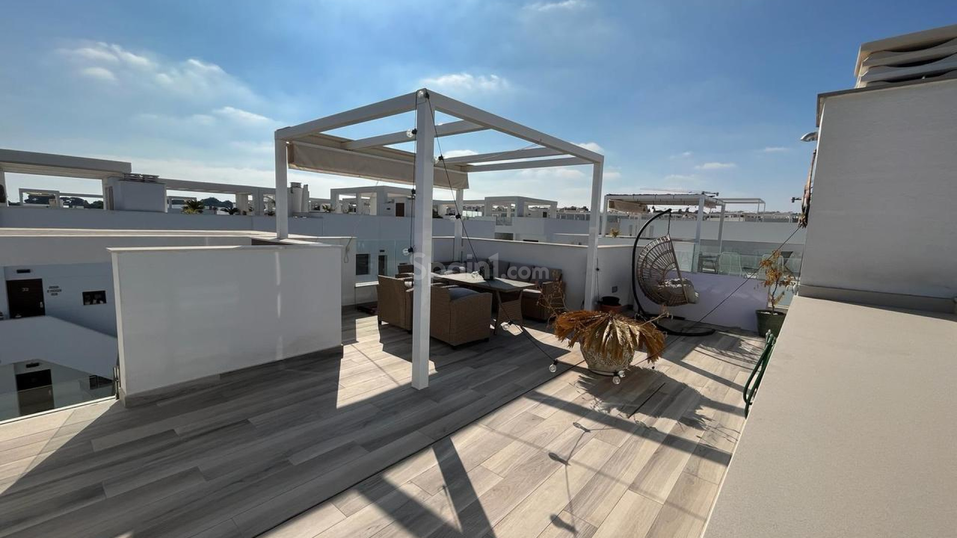 Resale - Villa -
Los Balcones