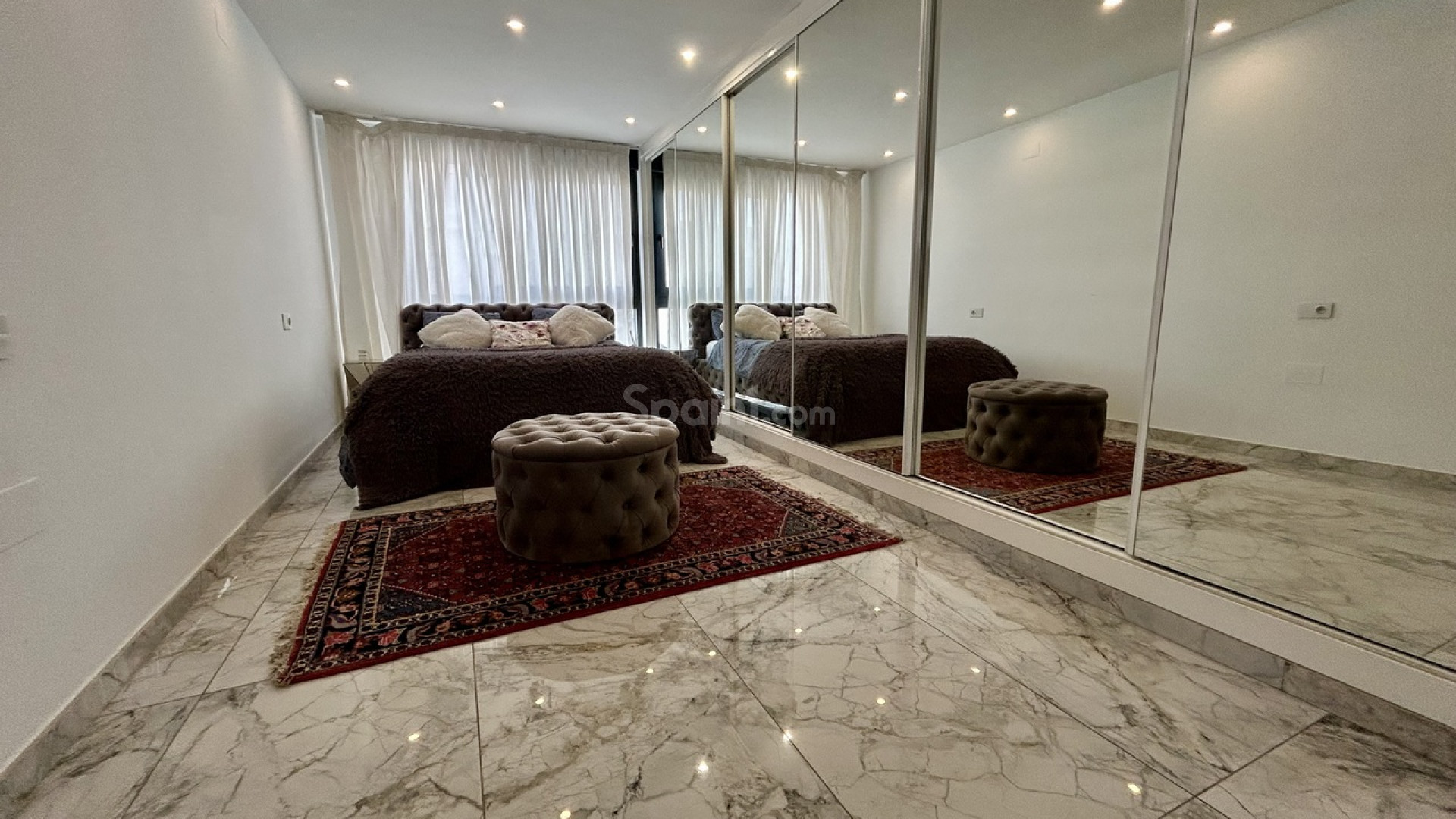 Resale - Villa -
Los Balcones