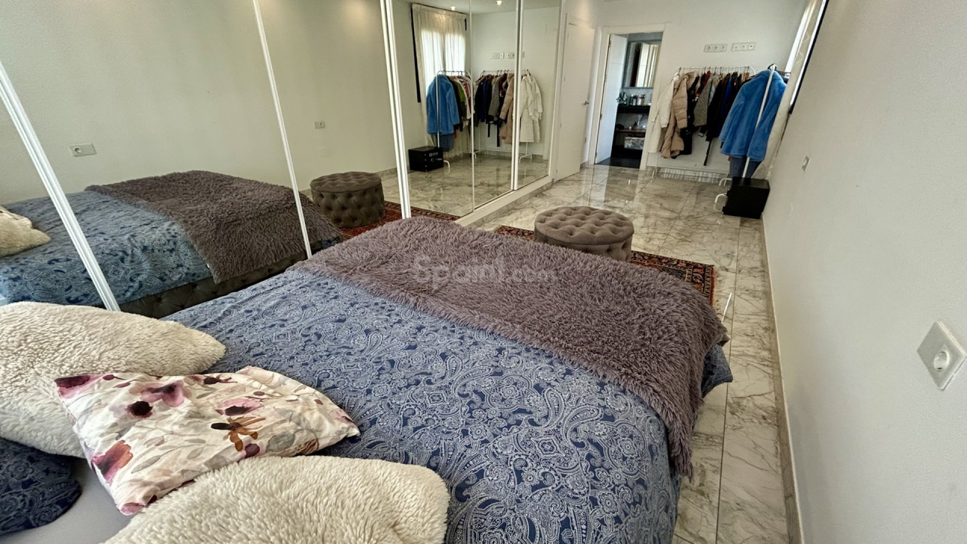 Resale - Villa -
Los Balcones