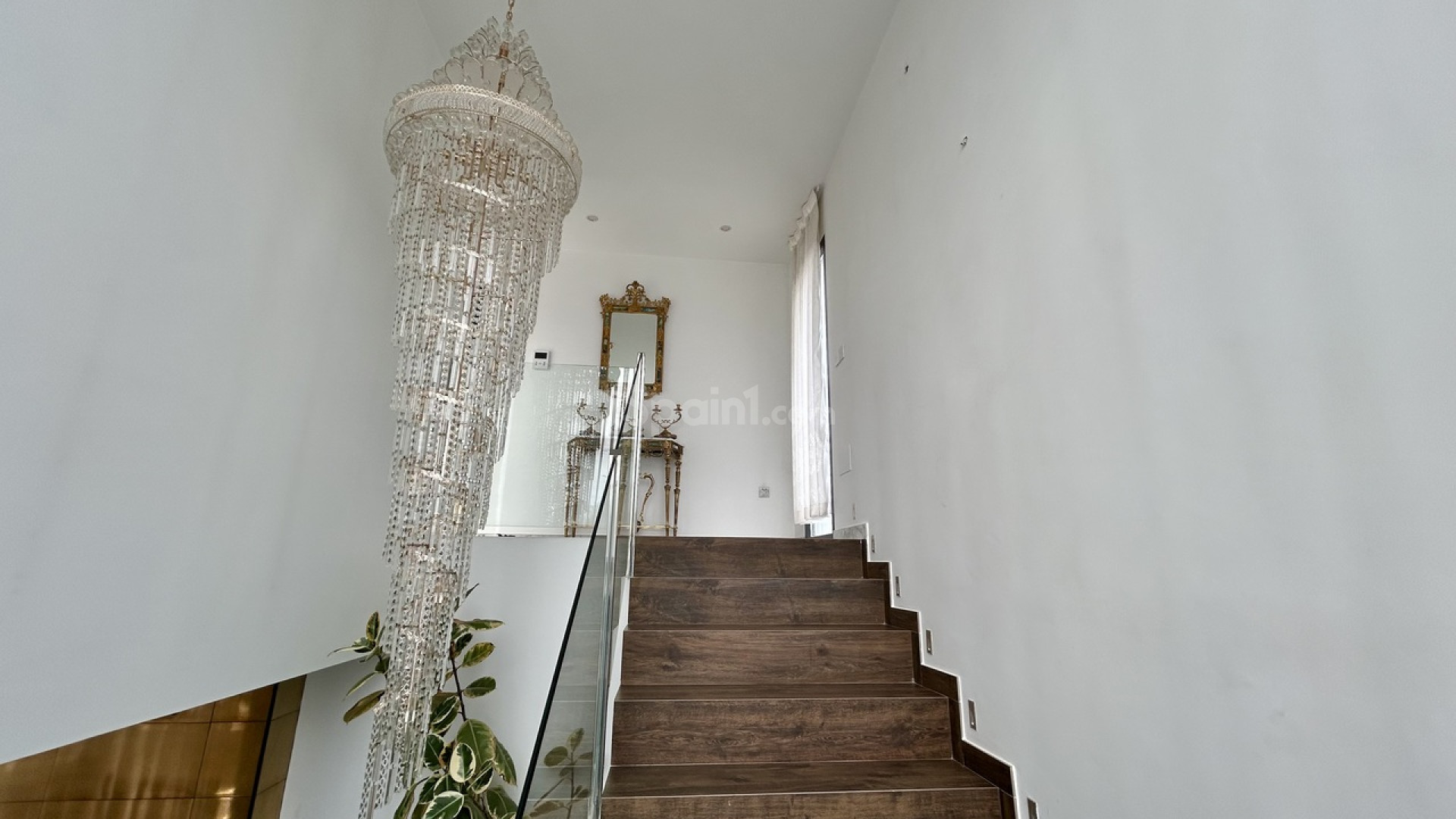 Resale - Villa -
Los Balcones