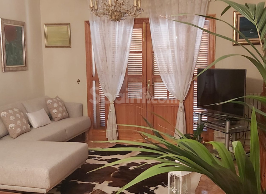 Resale - Villa -
Marrachí - Mallorca