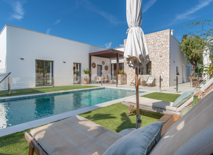 Resale - Villa -
Marrachí - Mallorca