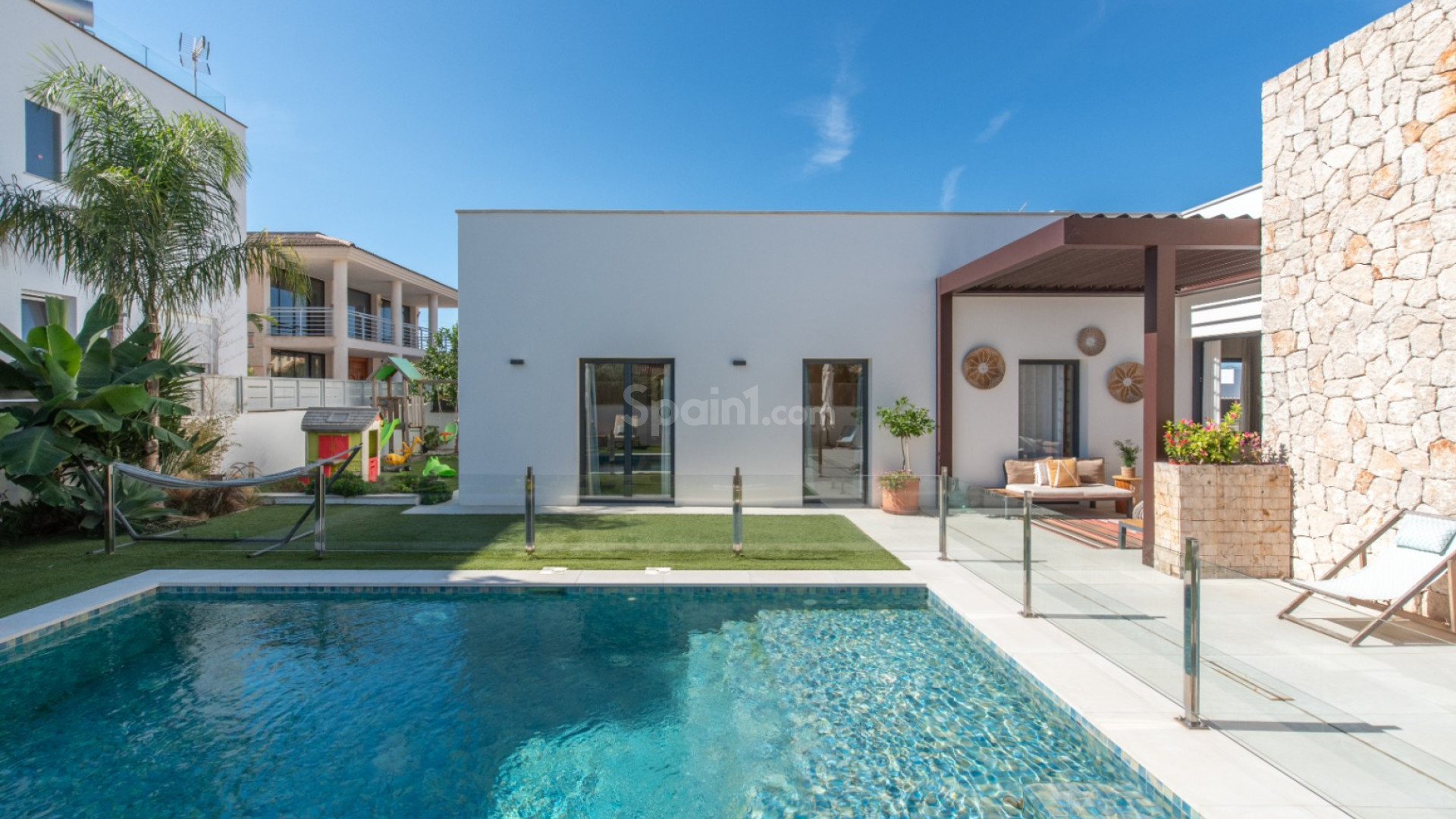 Resale - Villa -
Marrachí - Mallorca