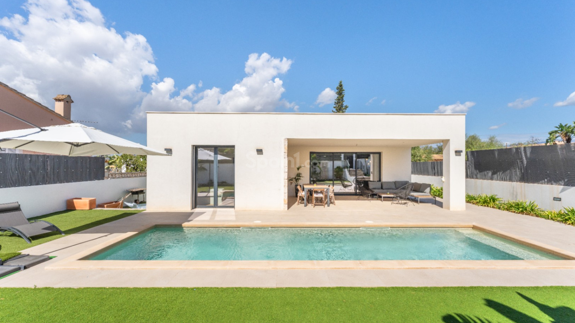 Resale - Villa -
Marrachí - Mallorca