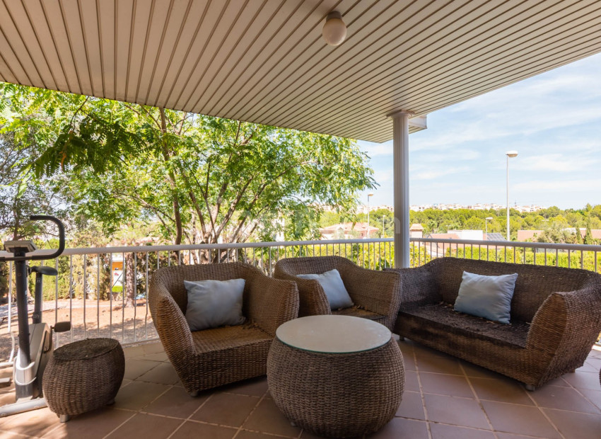 Resale - Villa -
MOLINA DEL SEGURA