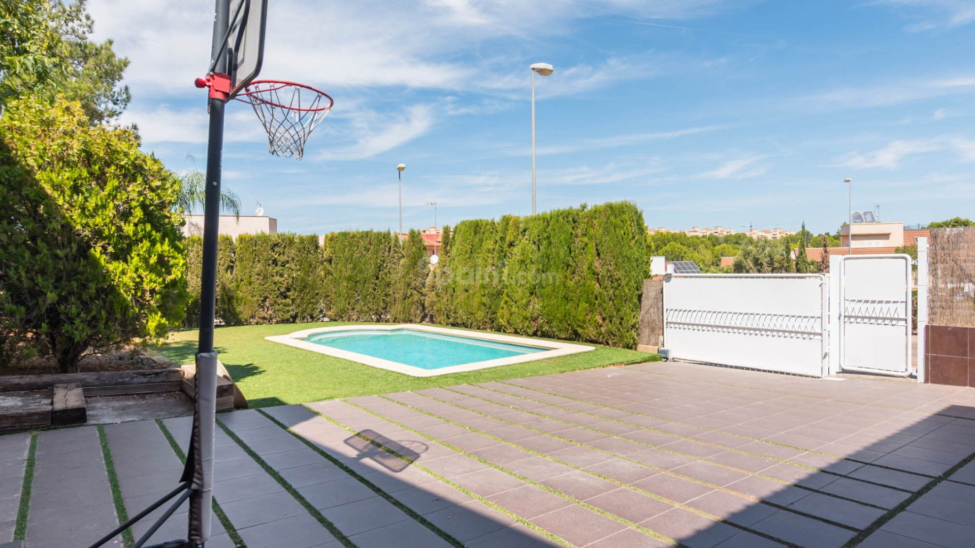 Resale - Villa -
MOLINA DEL SEGURA