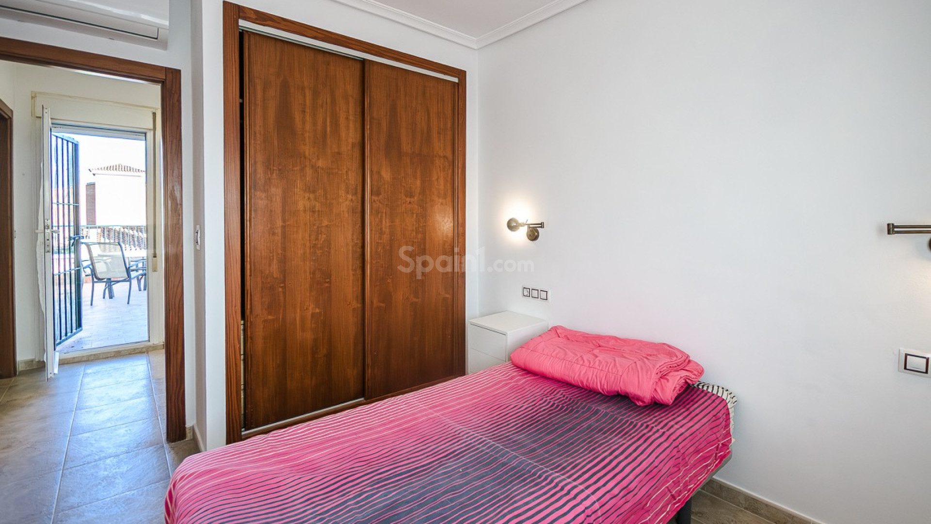 Resale - Villa -
ORIHUELA - Benferri