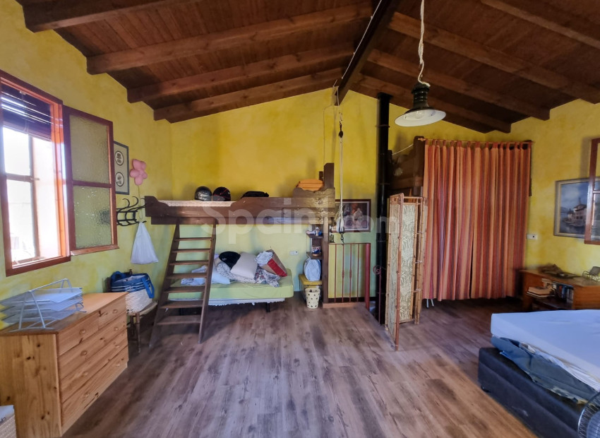 Resale - Villa -
ORIHUELA - Benferri