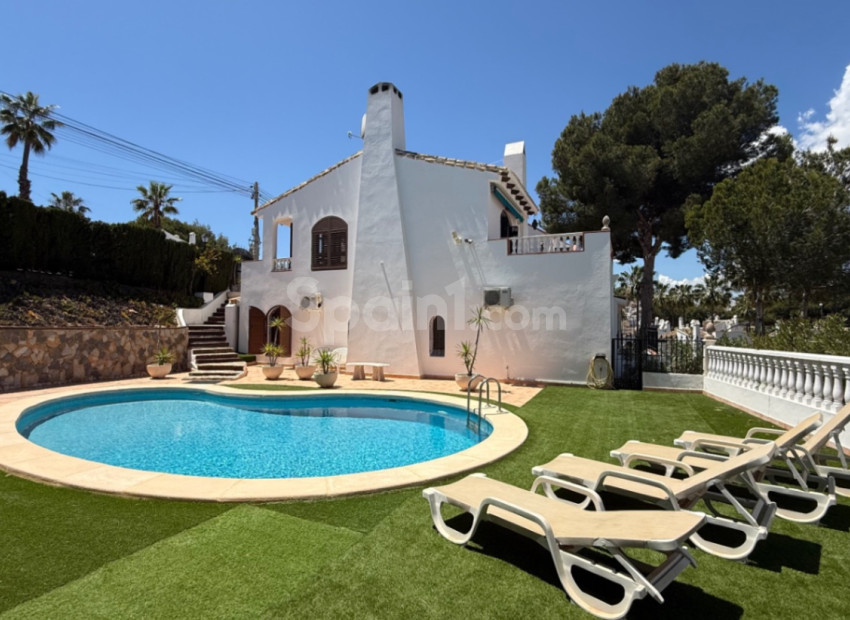 Resale - Villa -
Orihuela - Costa Blanca Sur