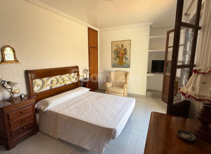 Resale - Villa -
Orihuela - Costa Blanca Sur